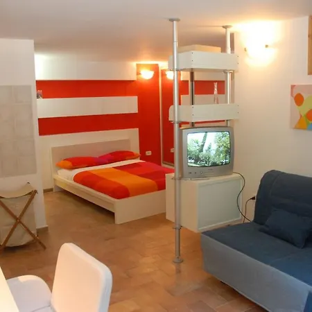 Bed & Breakfast Belvedere 3*